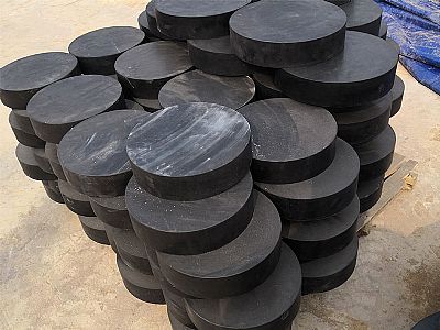 新城区板式橡胶支座由若干层橡胶片与薄钢板经加压硫化